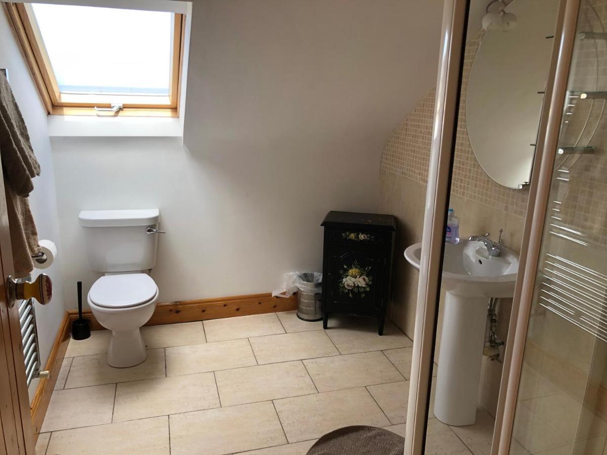 House With Sea Views Close To Beach With Wifi And Large Kitchen And Dining Ardnagreevagh Exterior photo