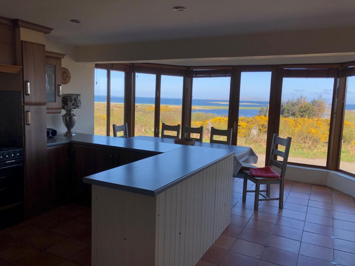 House With Sea Views Close To Beach With Wifi And Large Kitchen And Dining Ardnagreevagh Exterior photo
